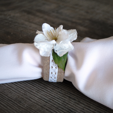 Load image into Gallery viewer, Lace Floral Napkin Ring Sets
